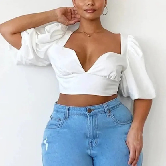 NWT Prettylittlething Womens Size 18 White Woven Puff Sleeve Structured Crop Top - Picture 1 of 4